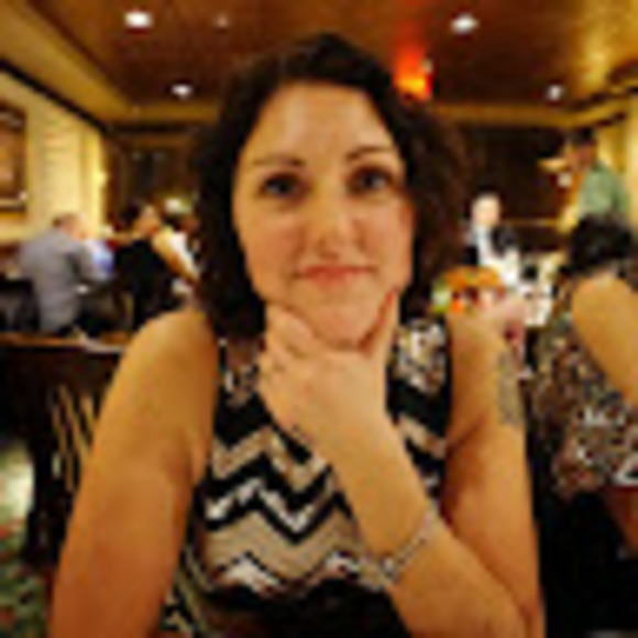 Meet your Posher, Melanie - Picture 1 of 1